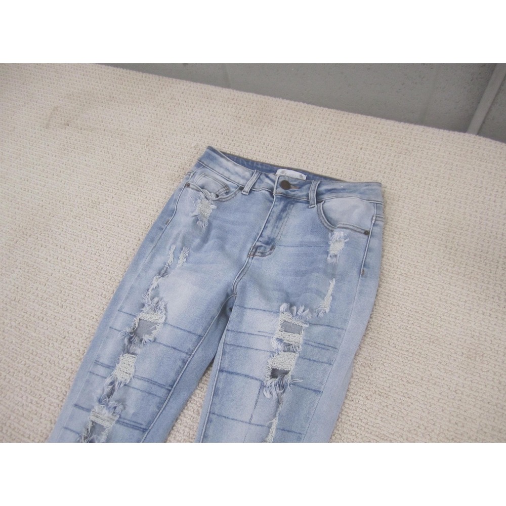 Bamboo Jeans Womens 7‎ Light Wash Blue Distressed Ripped Skinny Stretch Denim - Picture 2 of 10